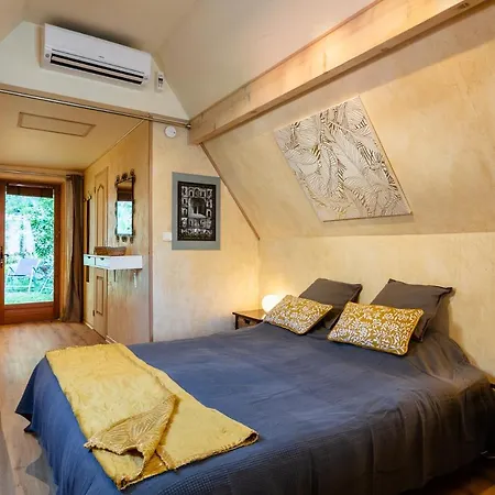 Un Jardin Dans La Falaise דירה *