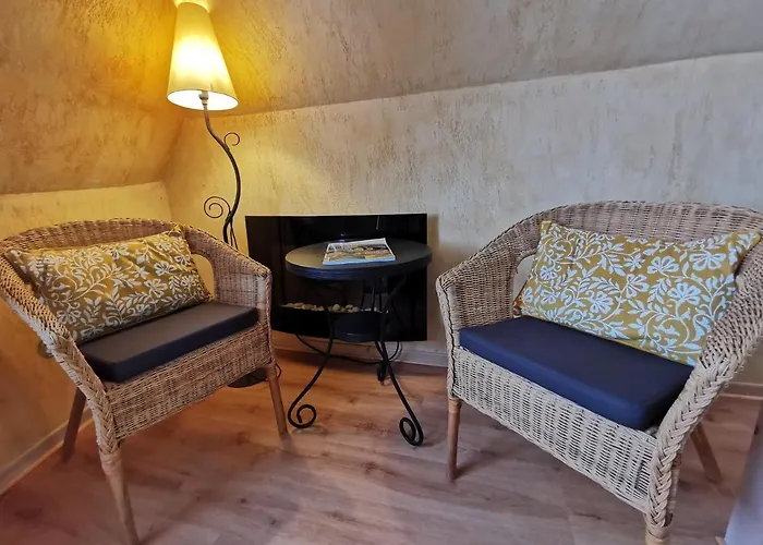 Un Jardin Dans La Falaise شقة Cabrerets